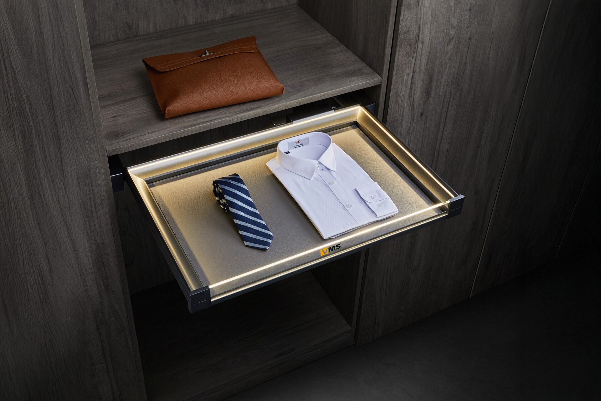 wardrobe-essentials-2